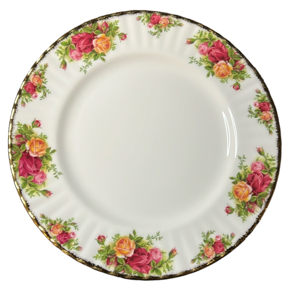DINNER PLATE OLD COUNTRY ROSES 1962 ROYAL ALBERT BONE CHINA ENGLAND VINTAGE
